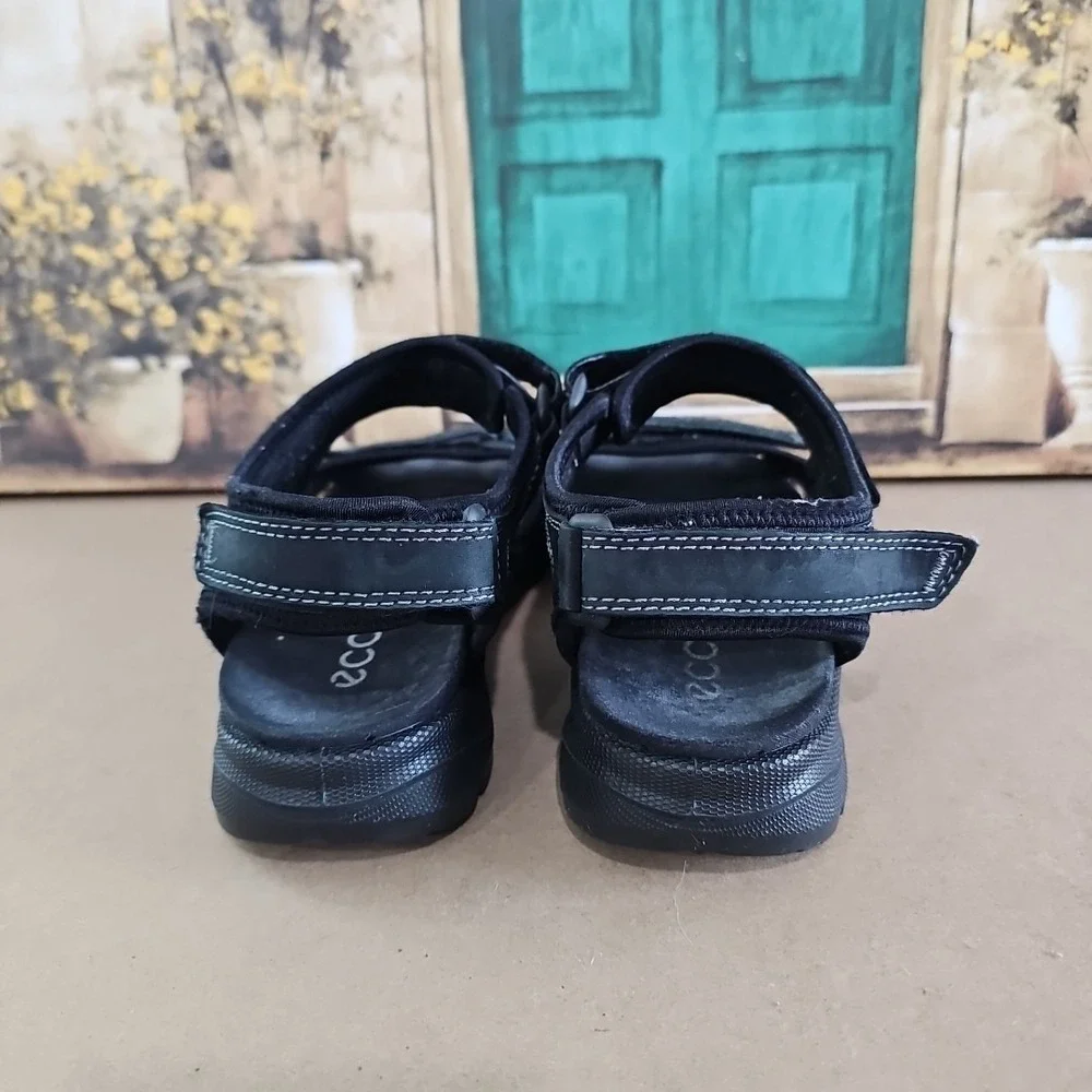 ECCO Sport Womens Yucatan Plus Offroad Sandals EU 40 US 8.5-9 Black Leather‎